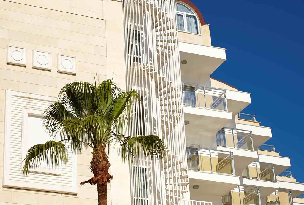 Hotel Sunconnect Grand Ideal Premium