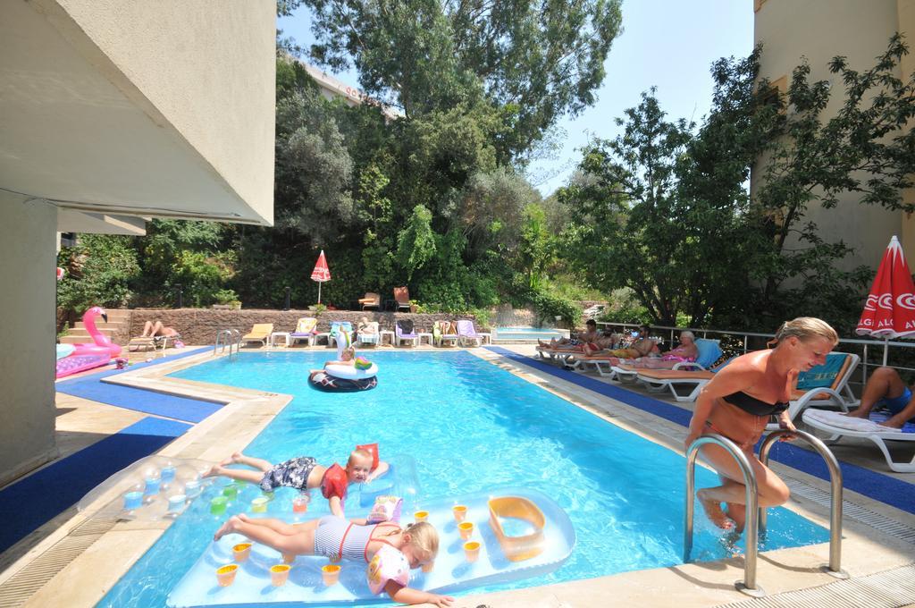 Seler Hotel 2*