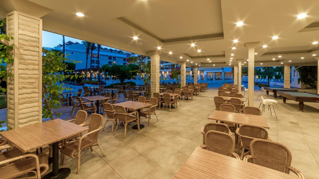 Hotel Julian Club