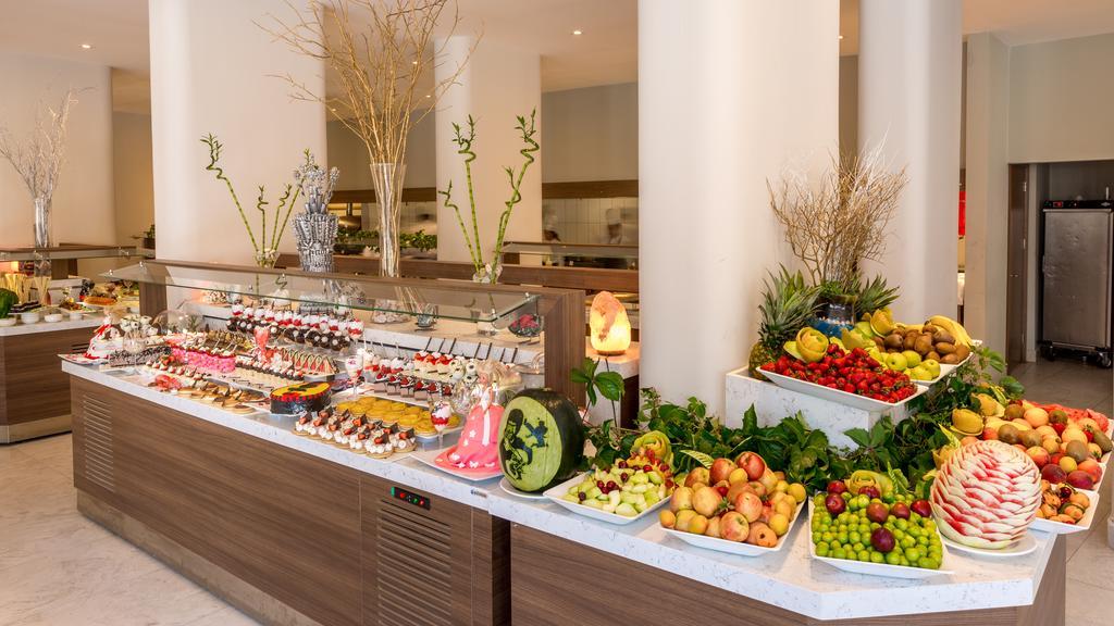 Hotel Julian Club 4*