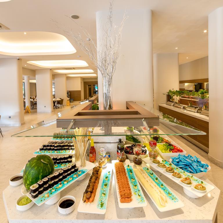Julian Club Hotel