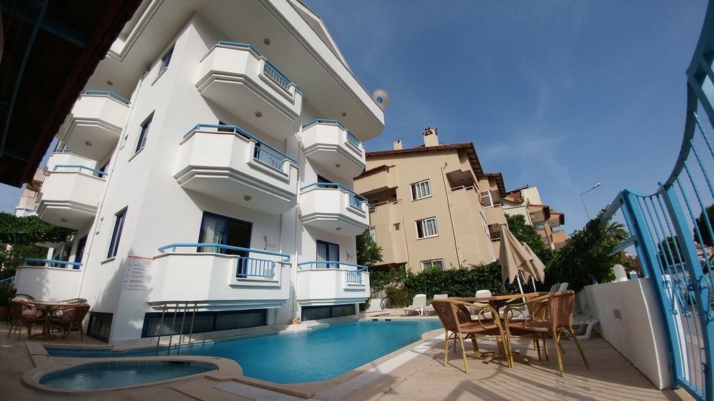 Aparthotel Blue Paradise Apart
