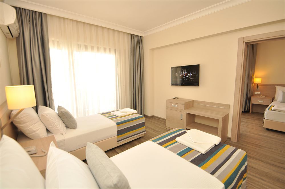 Hotel Lalila Blue 5*