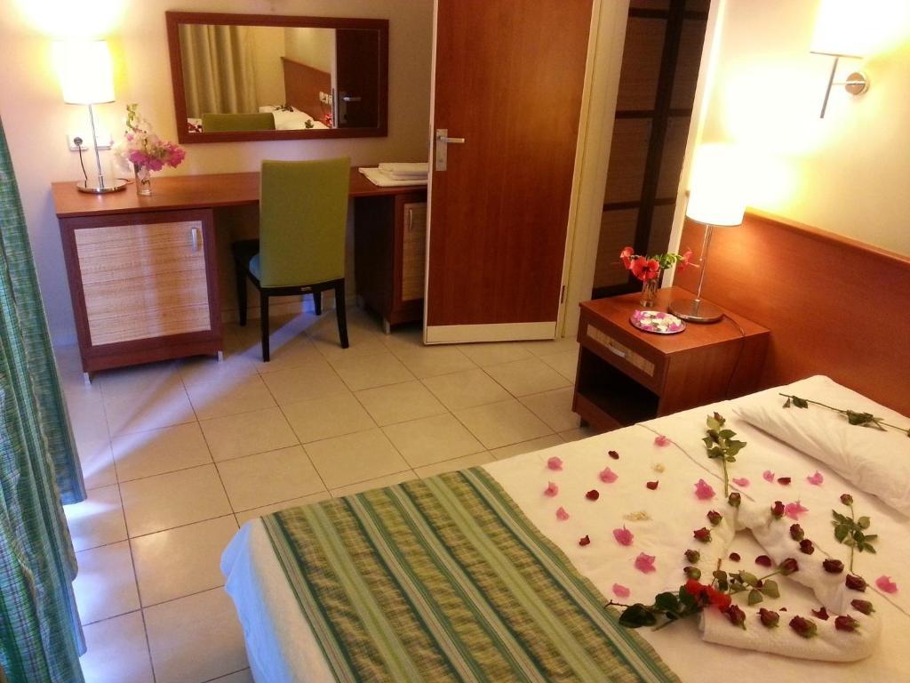 Aparthotel Blue Paradise Apart 3*