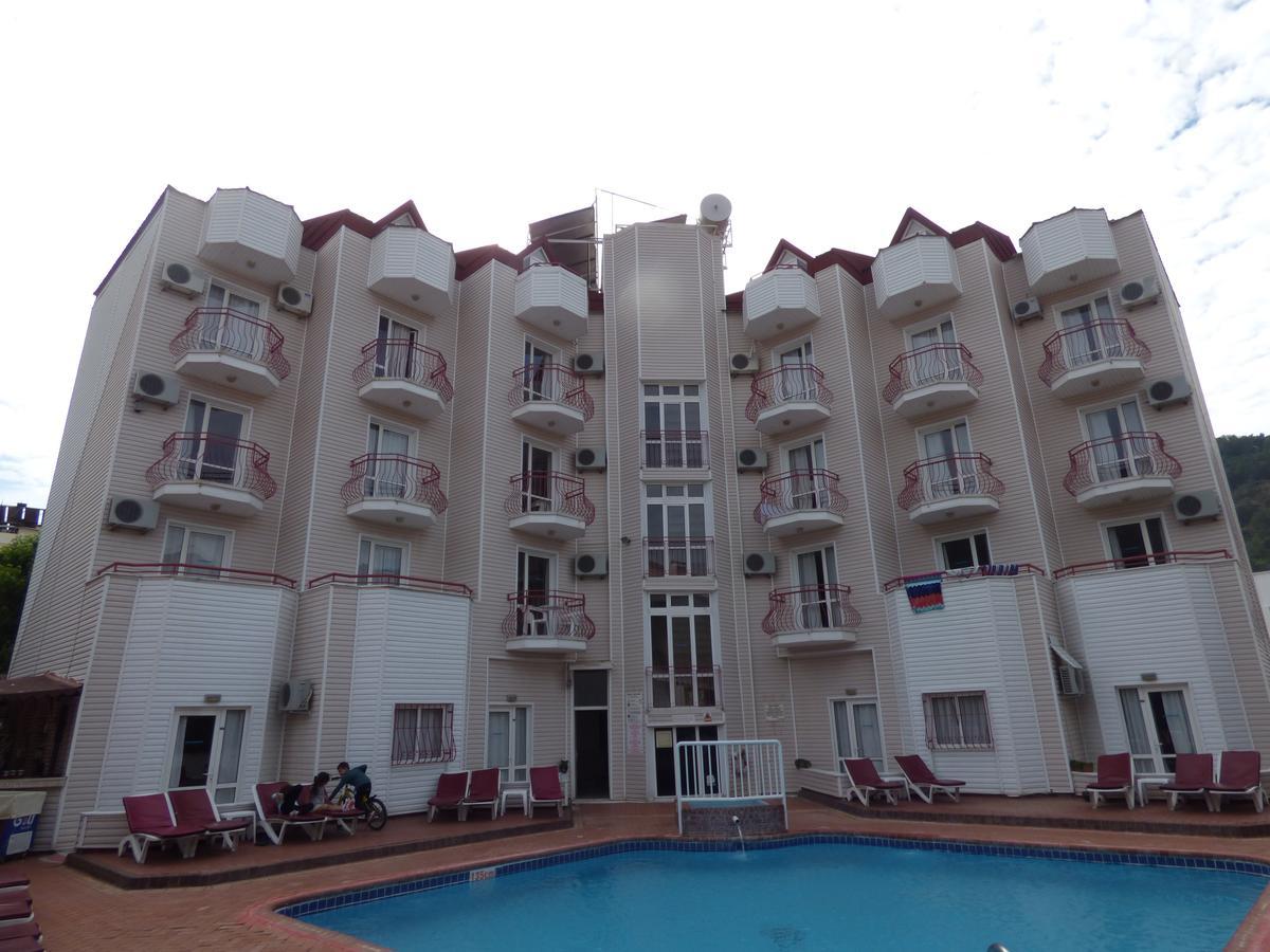 Aparthotel Avlu 4