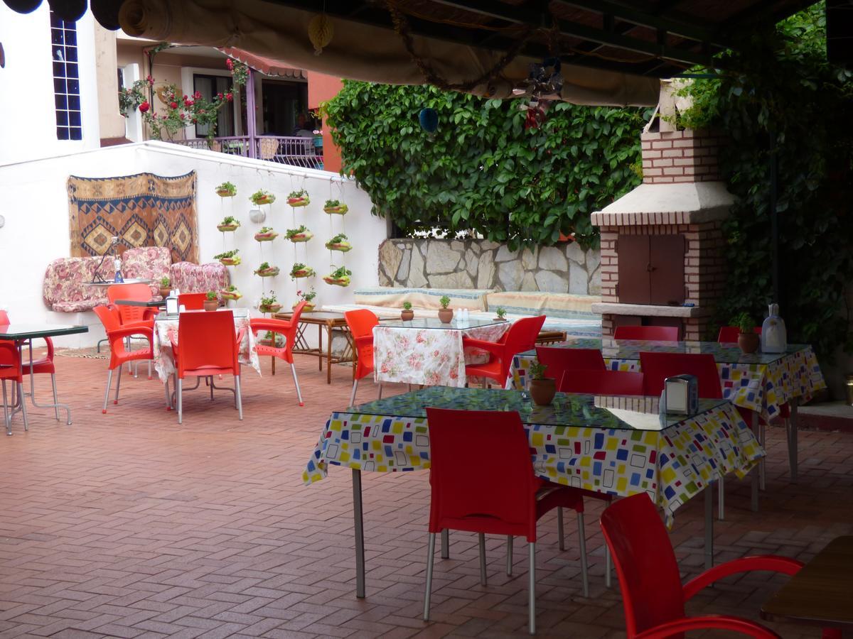 Aparthotel Avlu 4 4*