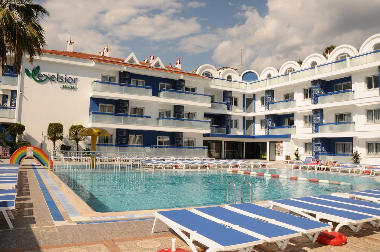 Exelsior Junior Aparthotel