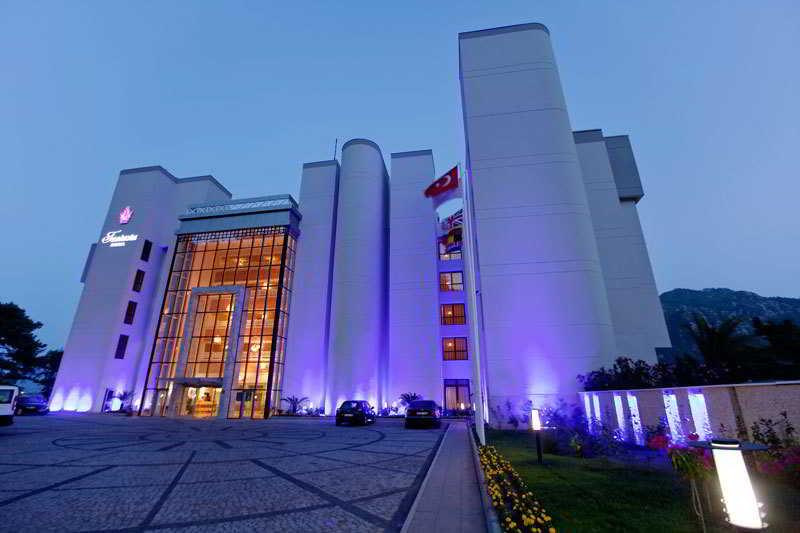 Quadas - Adult Only Hotel