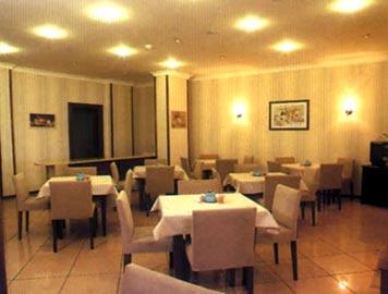 Hotel Candan 2*