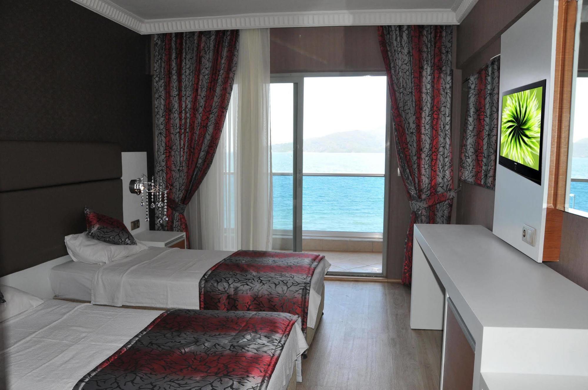 Mehtap Otel 3*