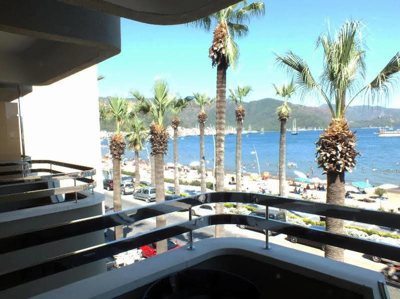 Hotel Candan 2*