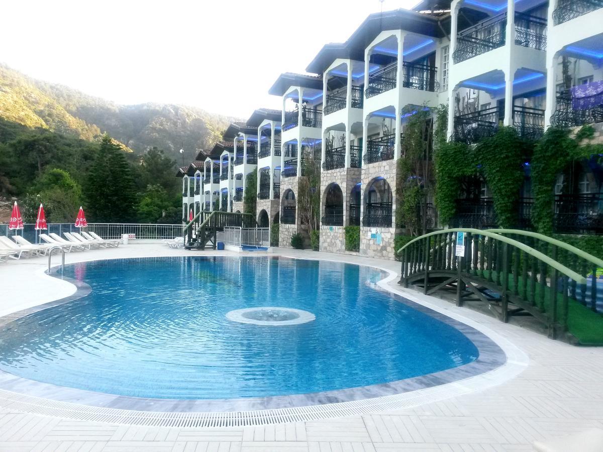 Aparthotel Club Aquarium 3*