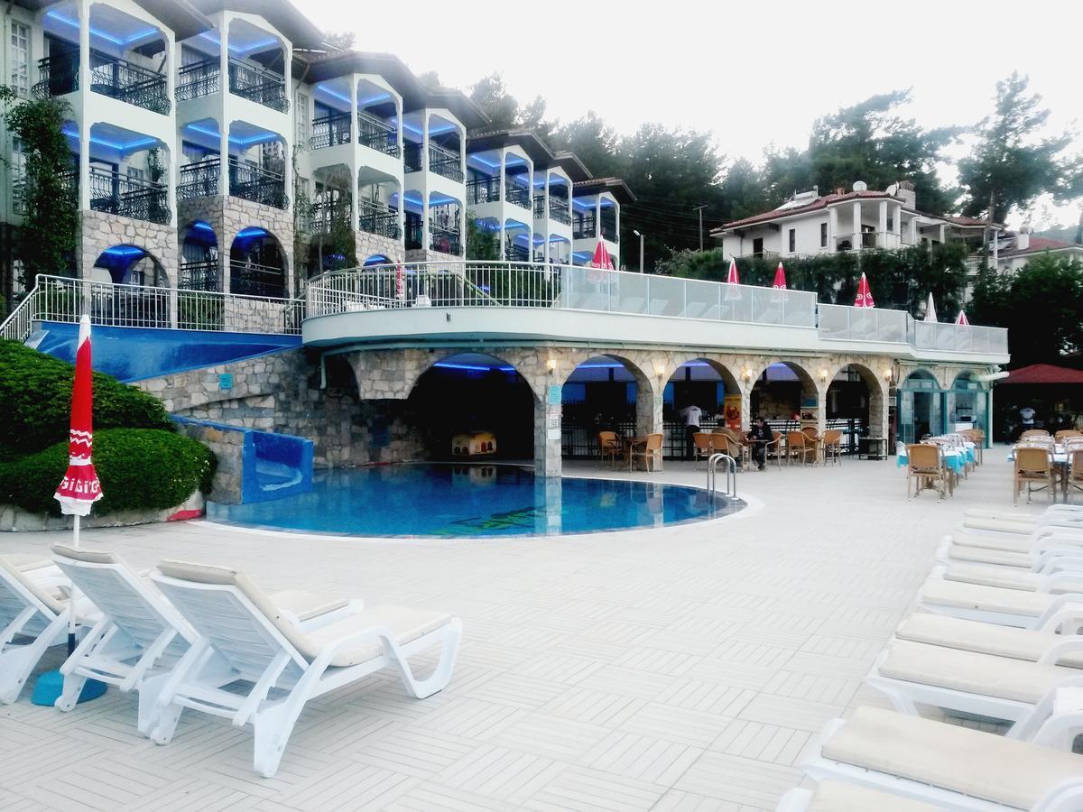 Club Aquarium 3*