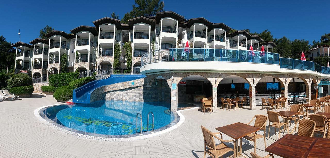 Club Aquarium Aparthotel 3*
