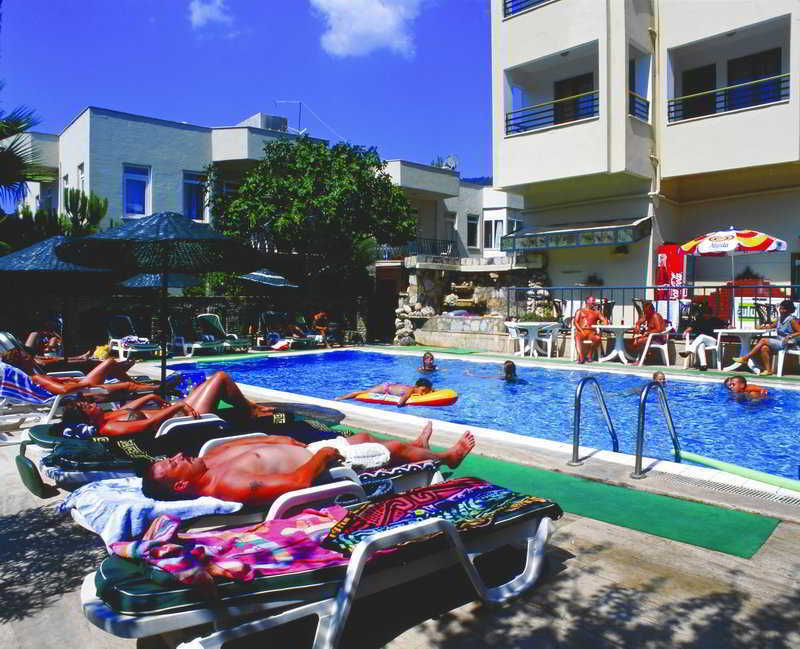 Diva Hotel 2*