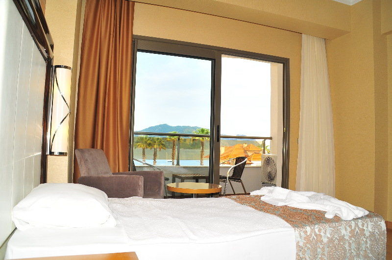 Golden Rock Marmaris