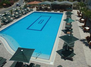 Hotel Royal Garden 3*