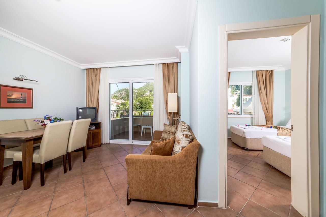 Lighthouse Aparthotel *