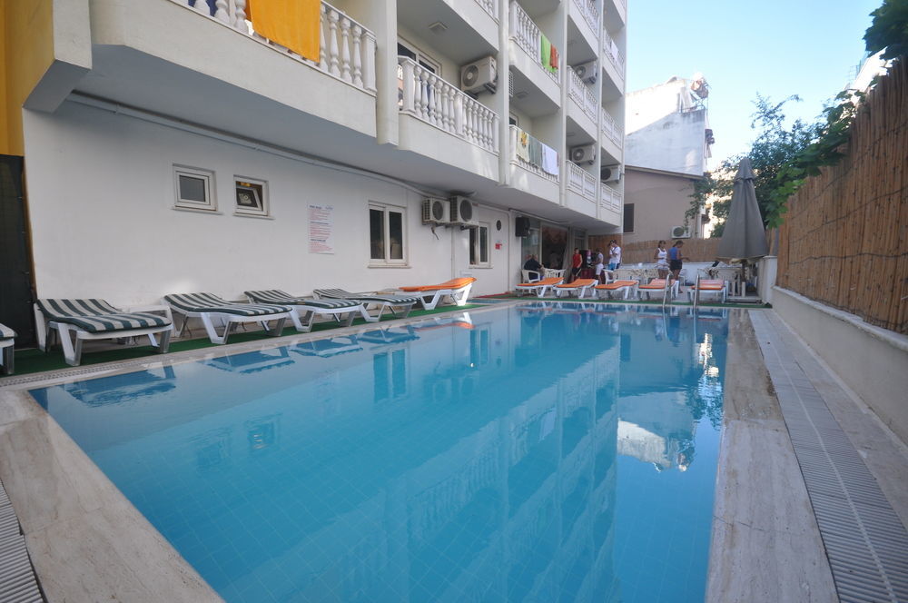 Hotel Sea Center 2*