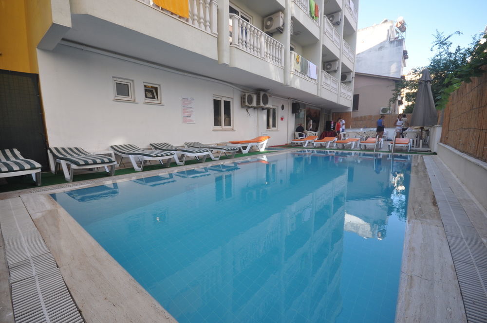 Hotel Sea Center 2*