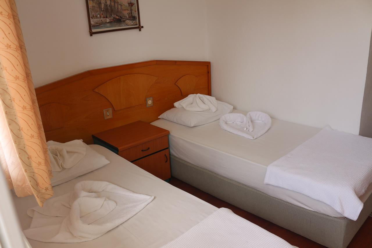 Hotel Flash 4*