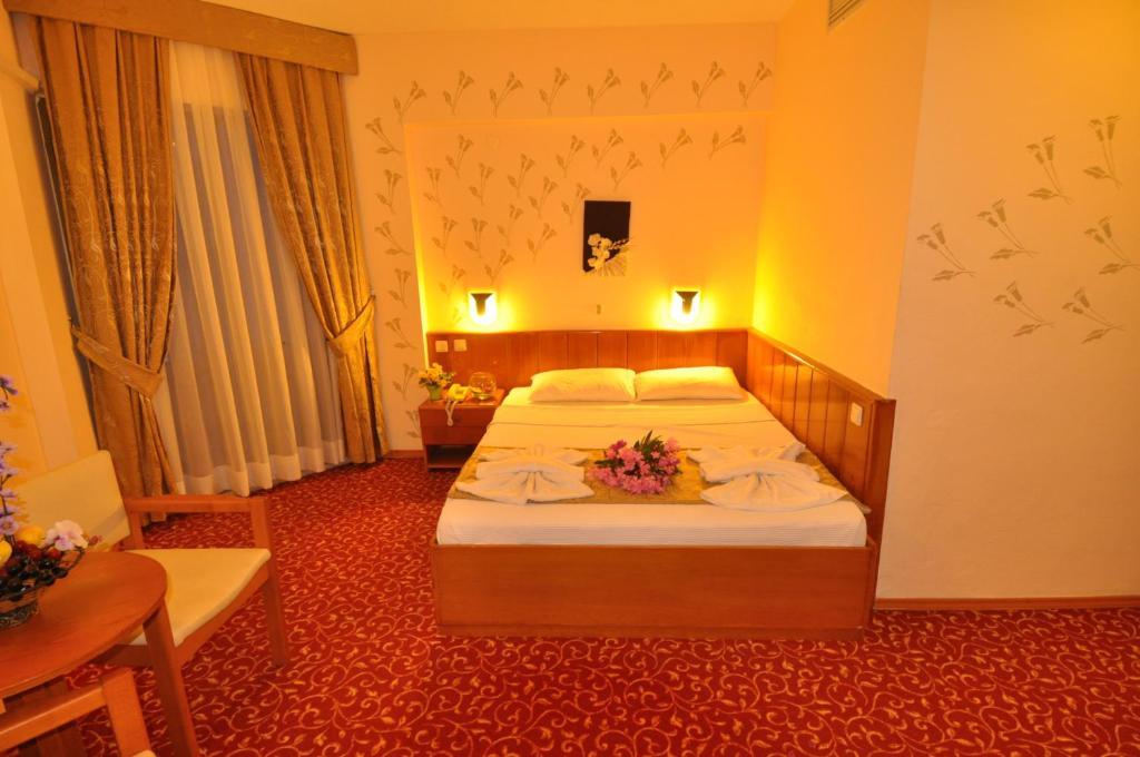 Hermes Hotel 2*