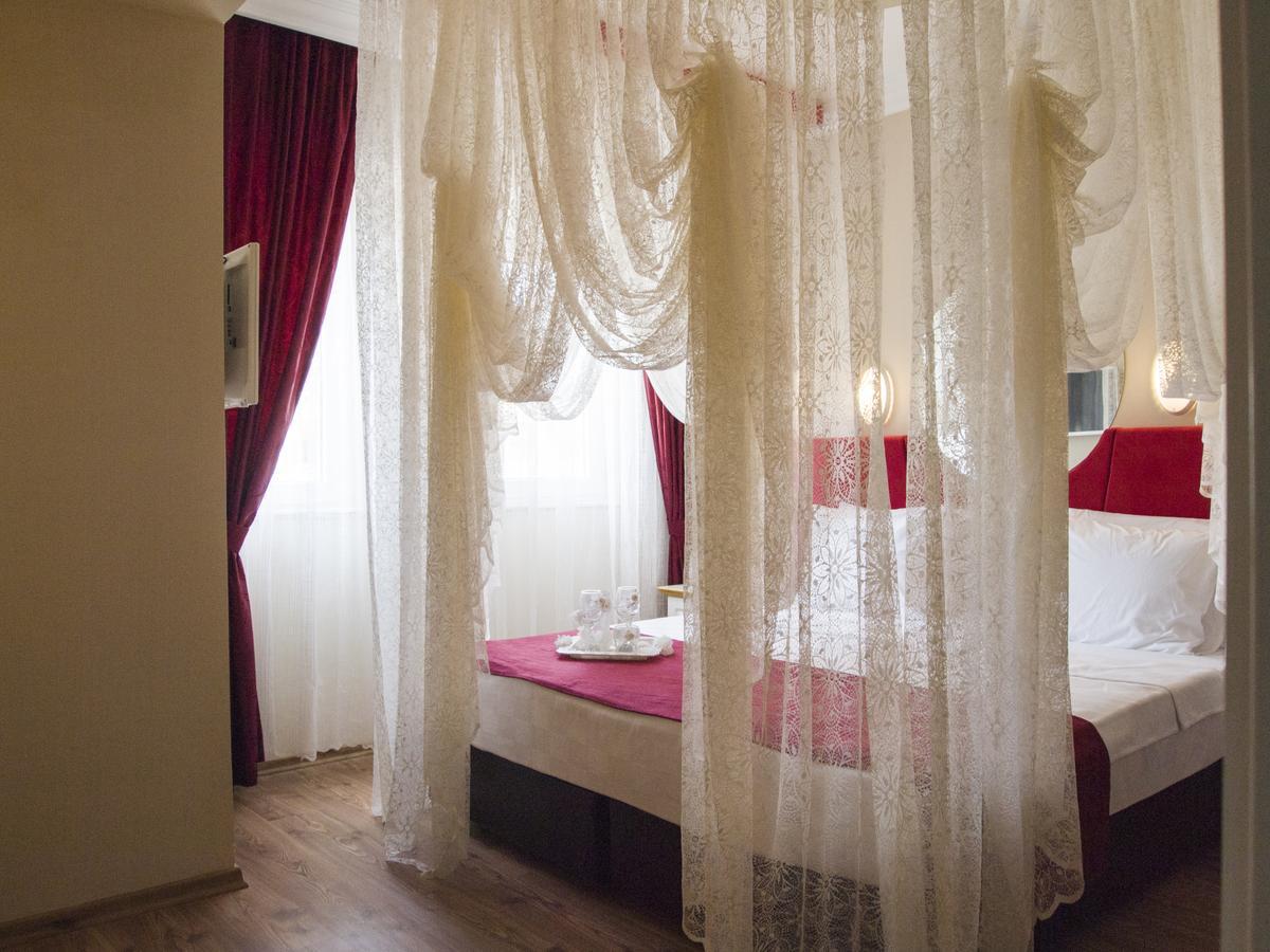 Hotel Comet De Luxe