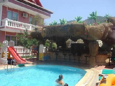 Hotel Bahar 3*