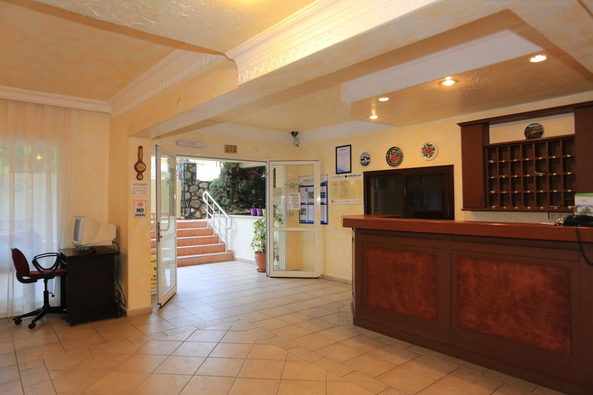 Aparthotel Amaris 3*