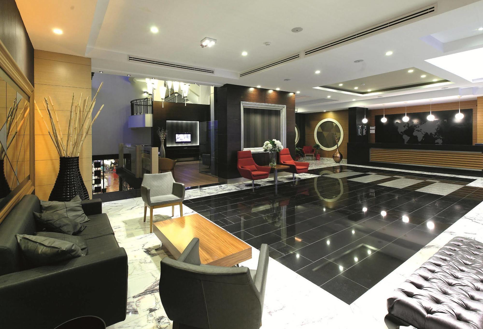 Hotel Cettia (adults Only)