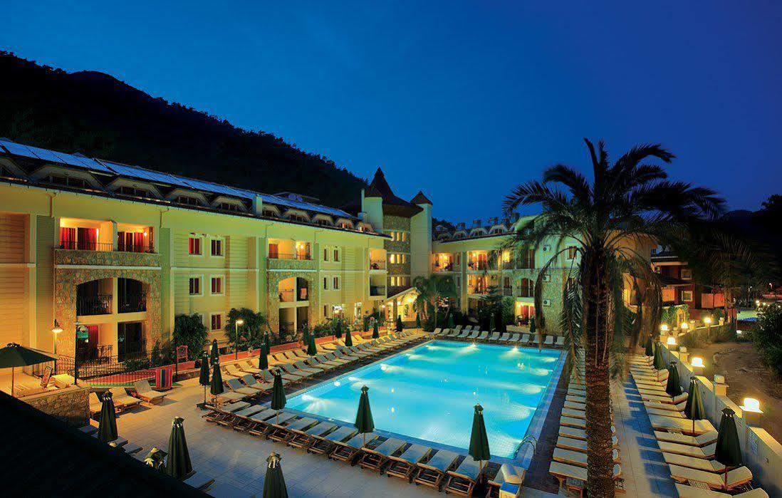 Hotel Julian Forest 4*
