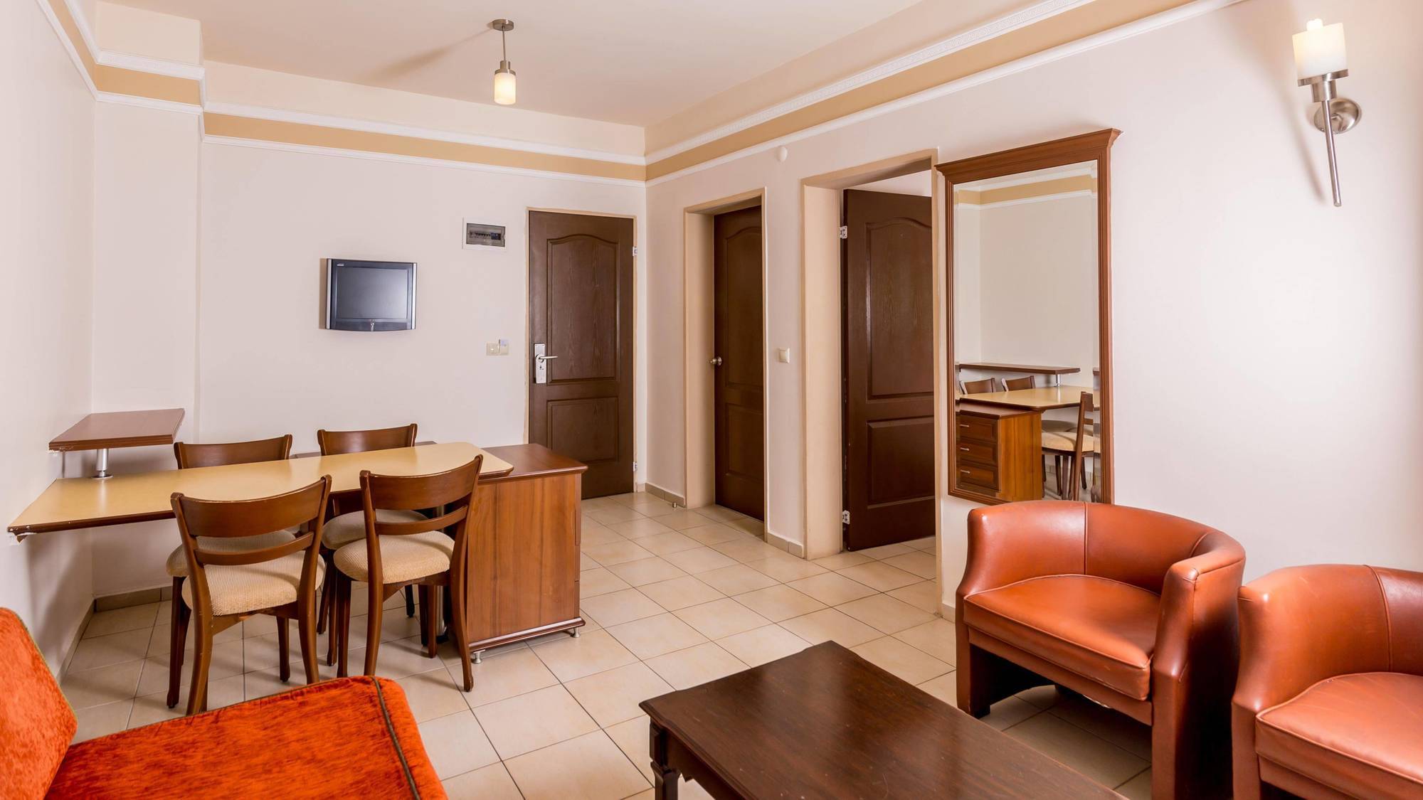 Hotel Julian Forest