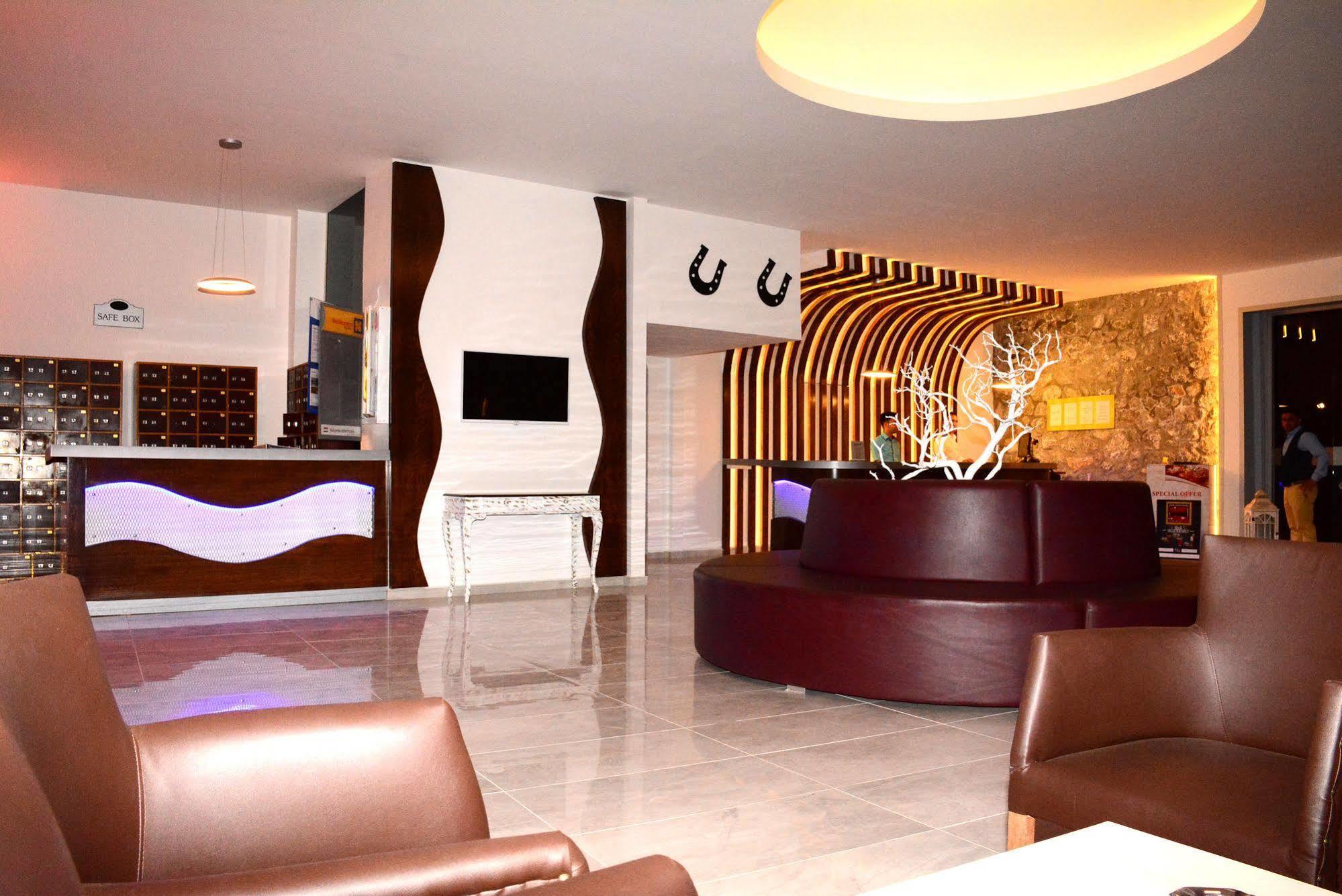 Alenz Hotel 3*