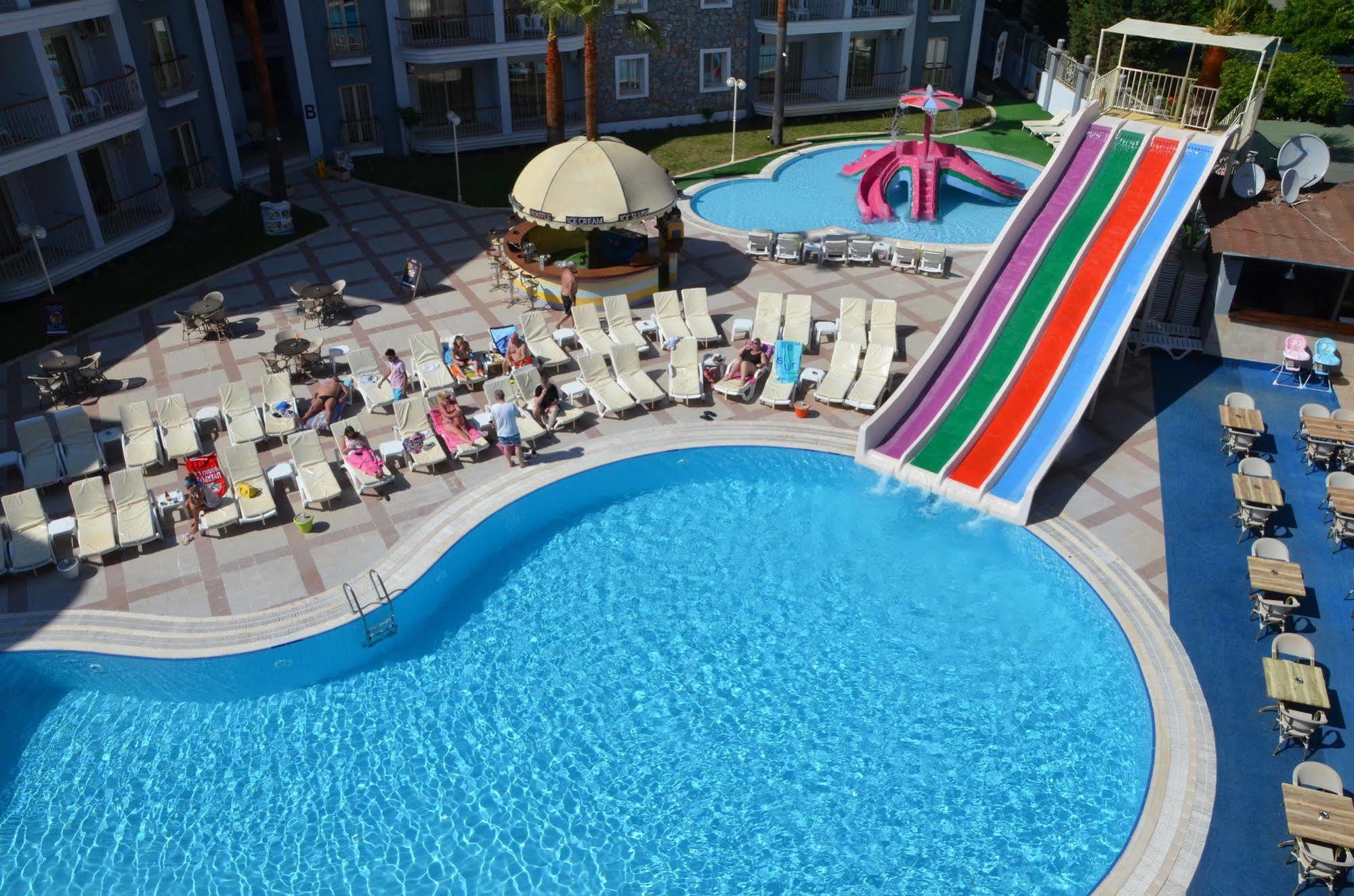 Alenz Hotel 3*