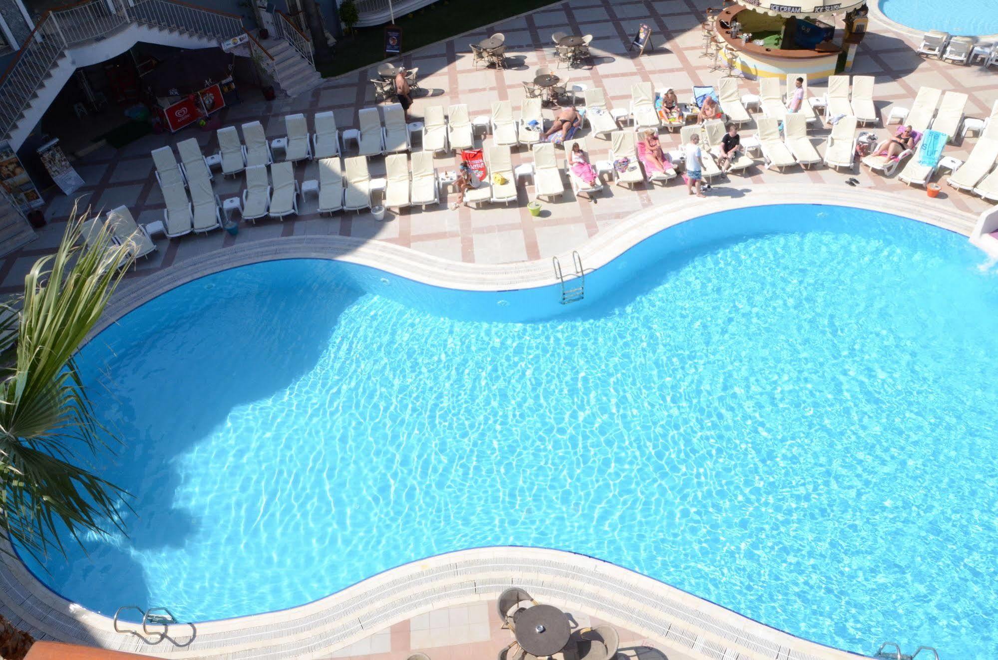 Alenz Hotel 3*