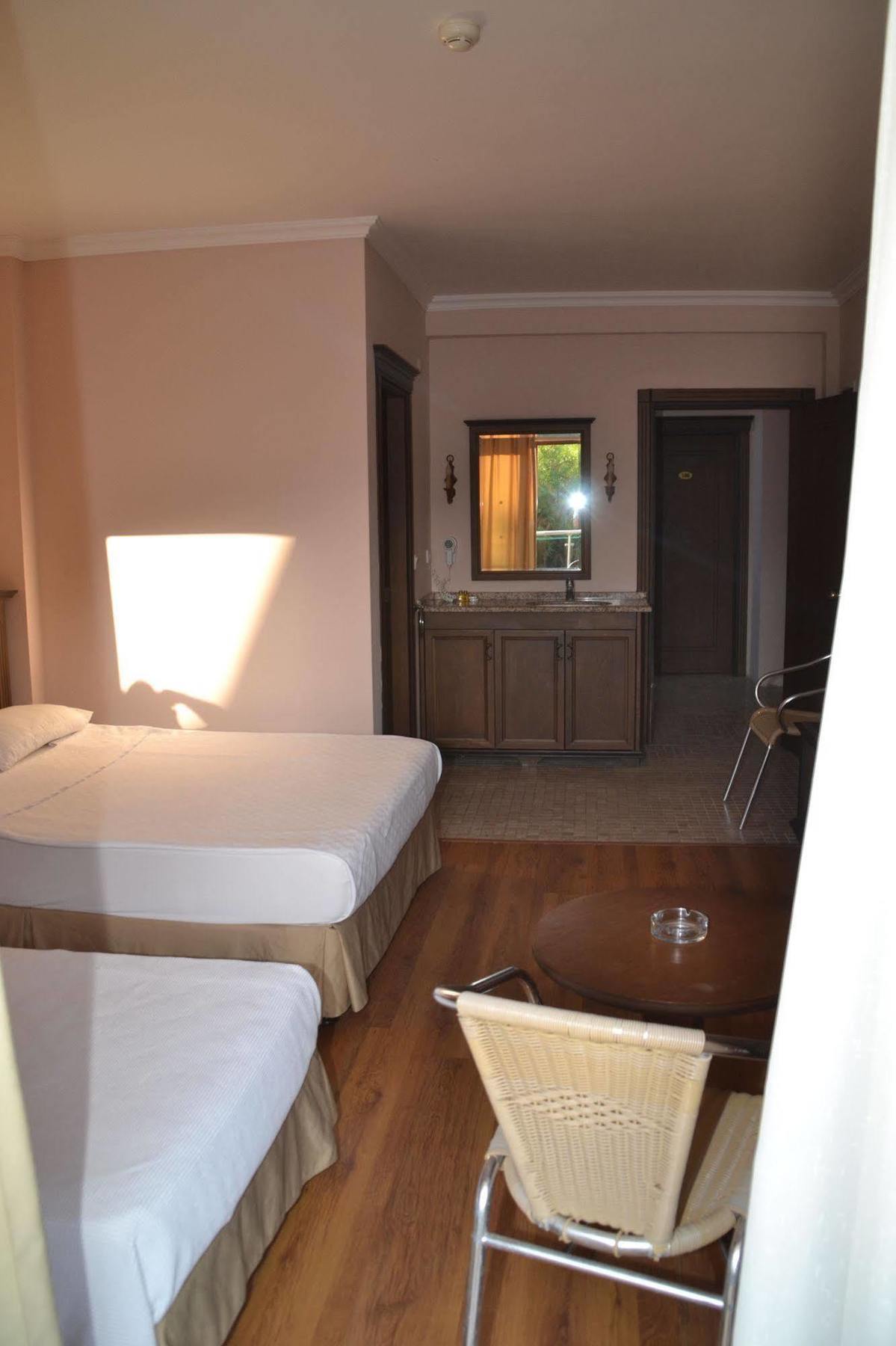 Kibele & 3* Marmaris