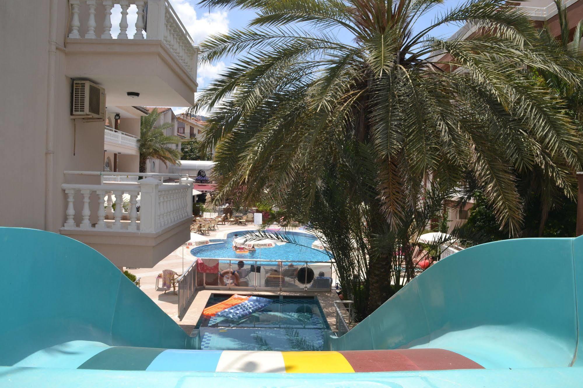 Kibele & Hotel 3*