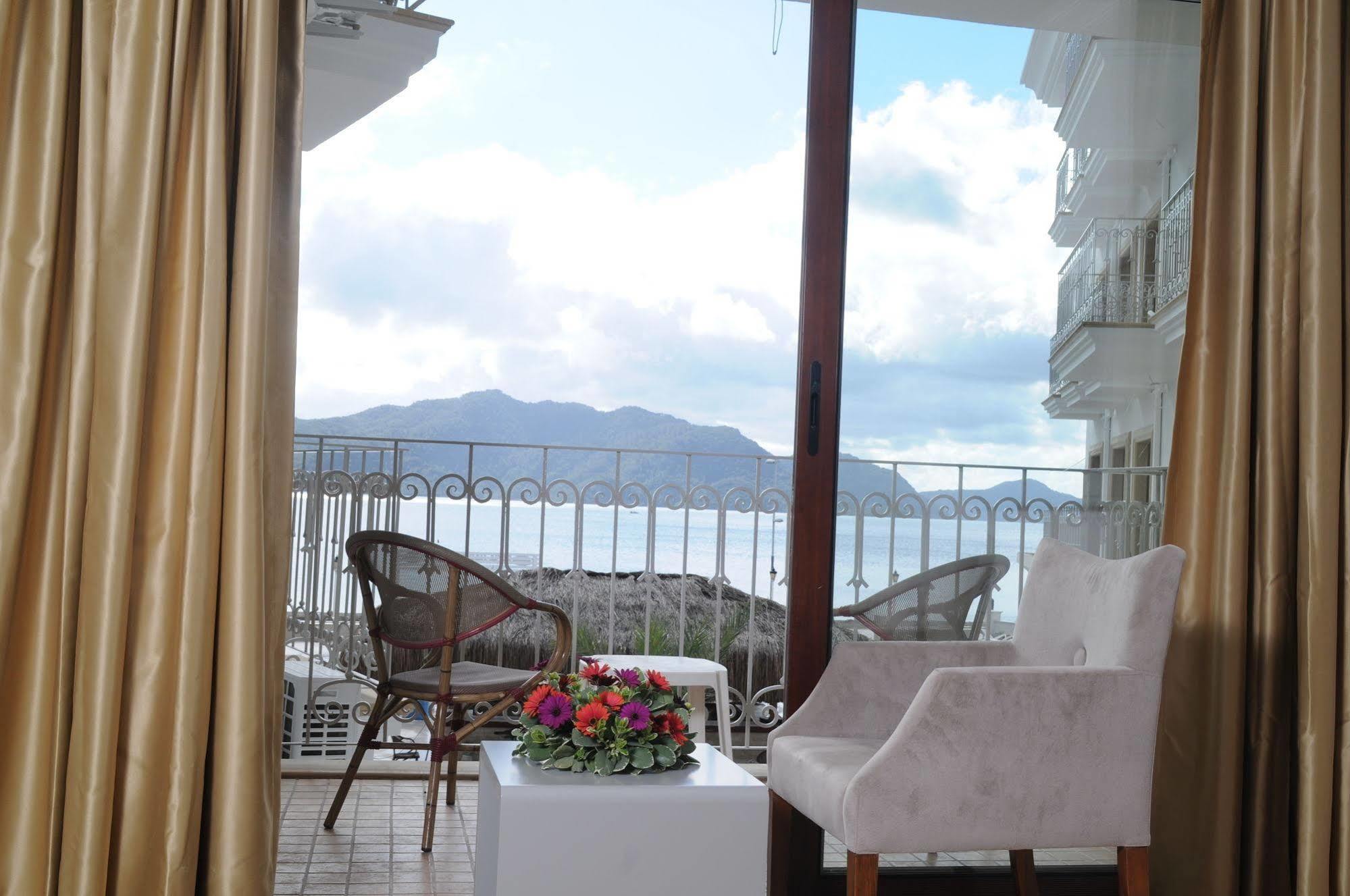 Hotel Pasa Garden 4*