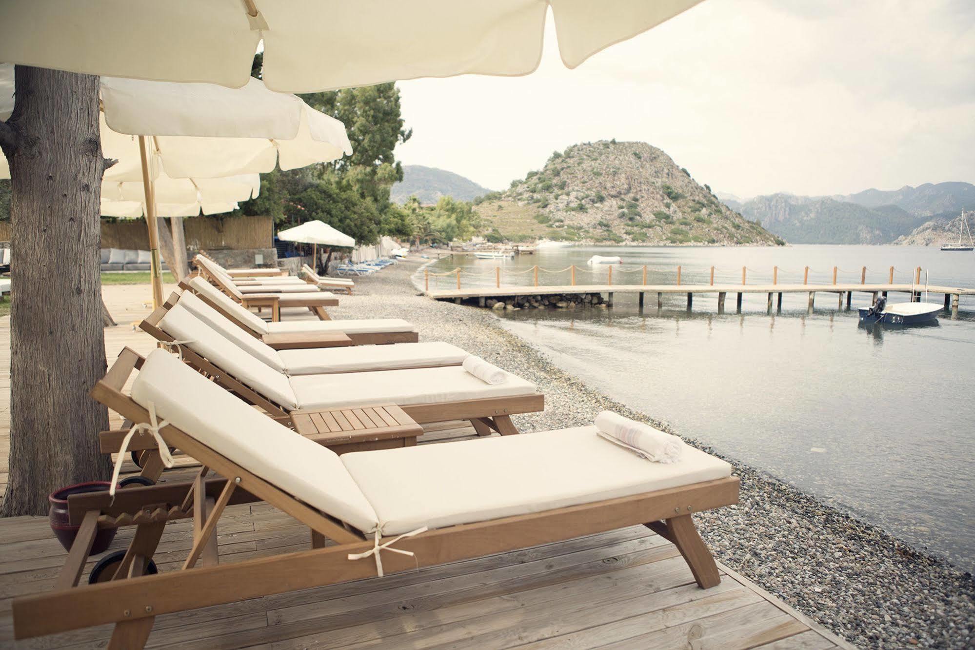 Hotel Vira Demir *