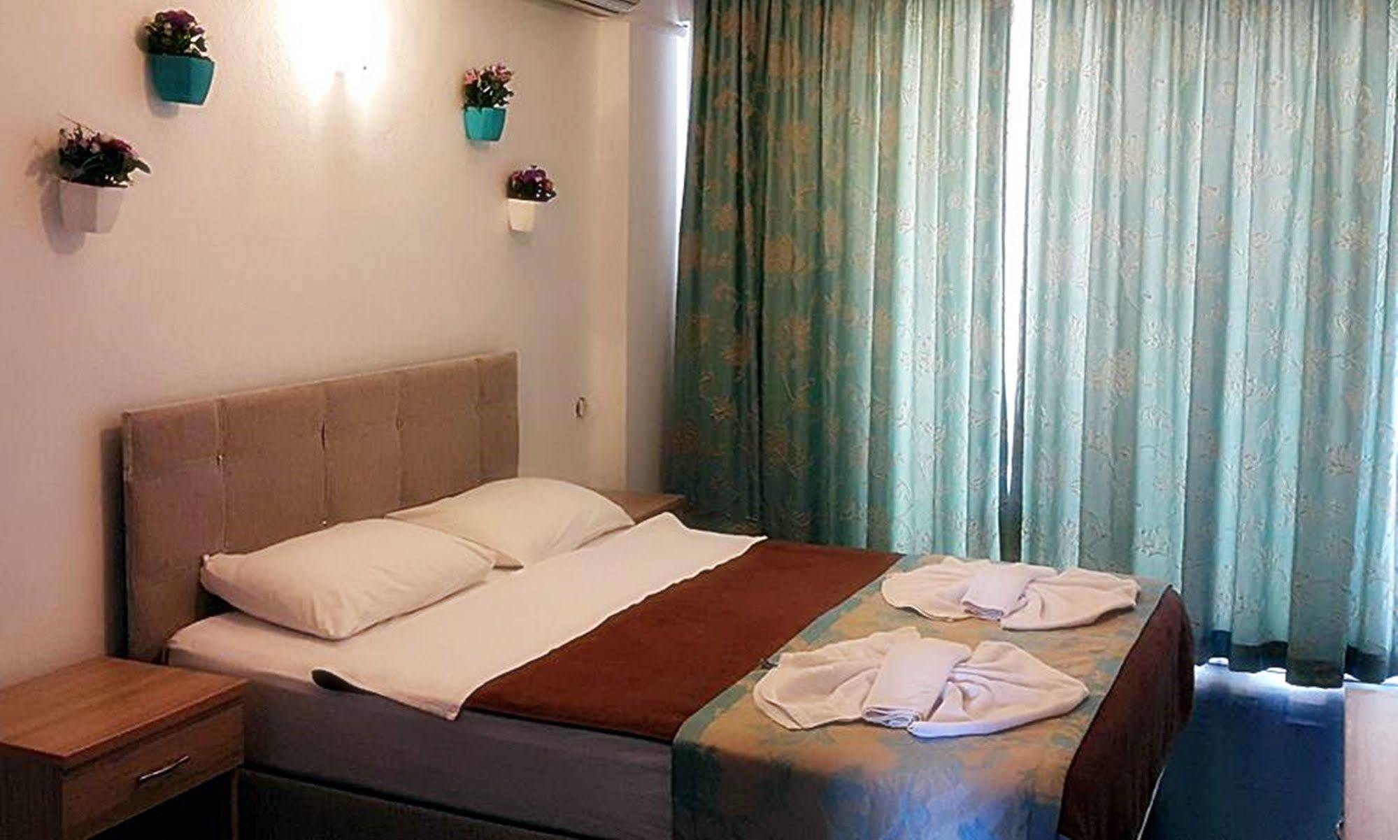 Angels Hotel 3*
