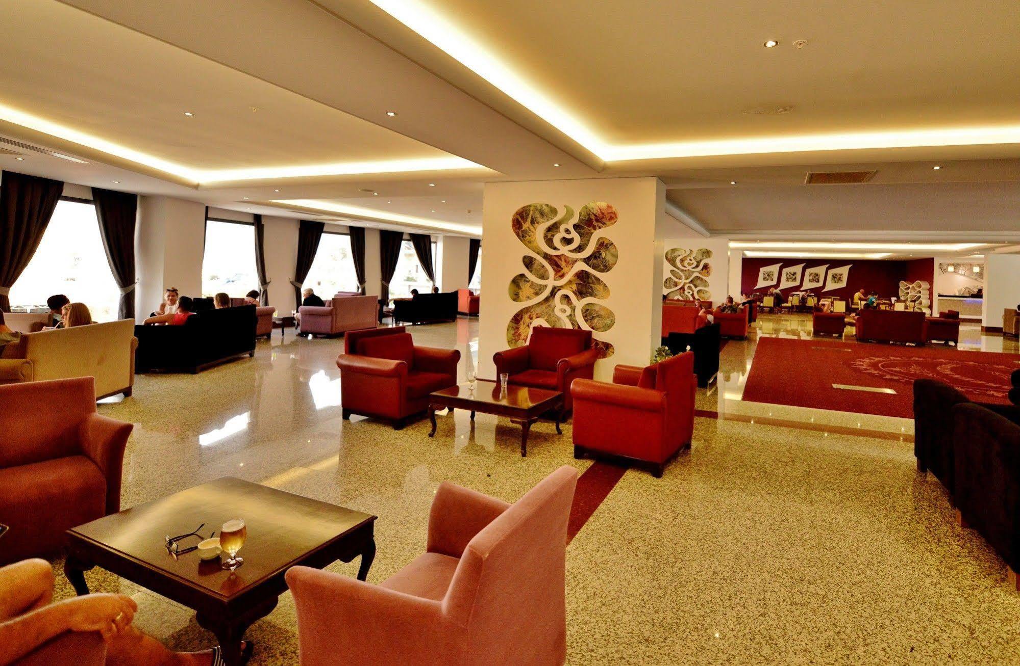 Hotel Nature And 5*