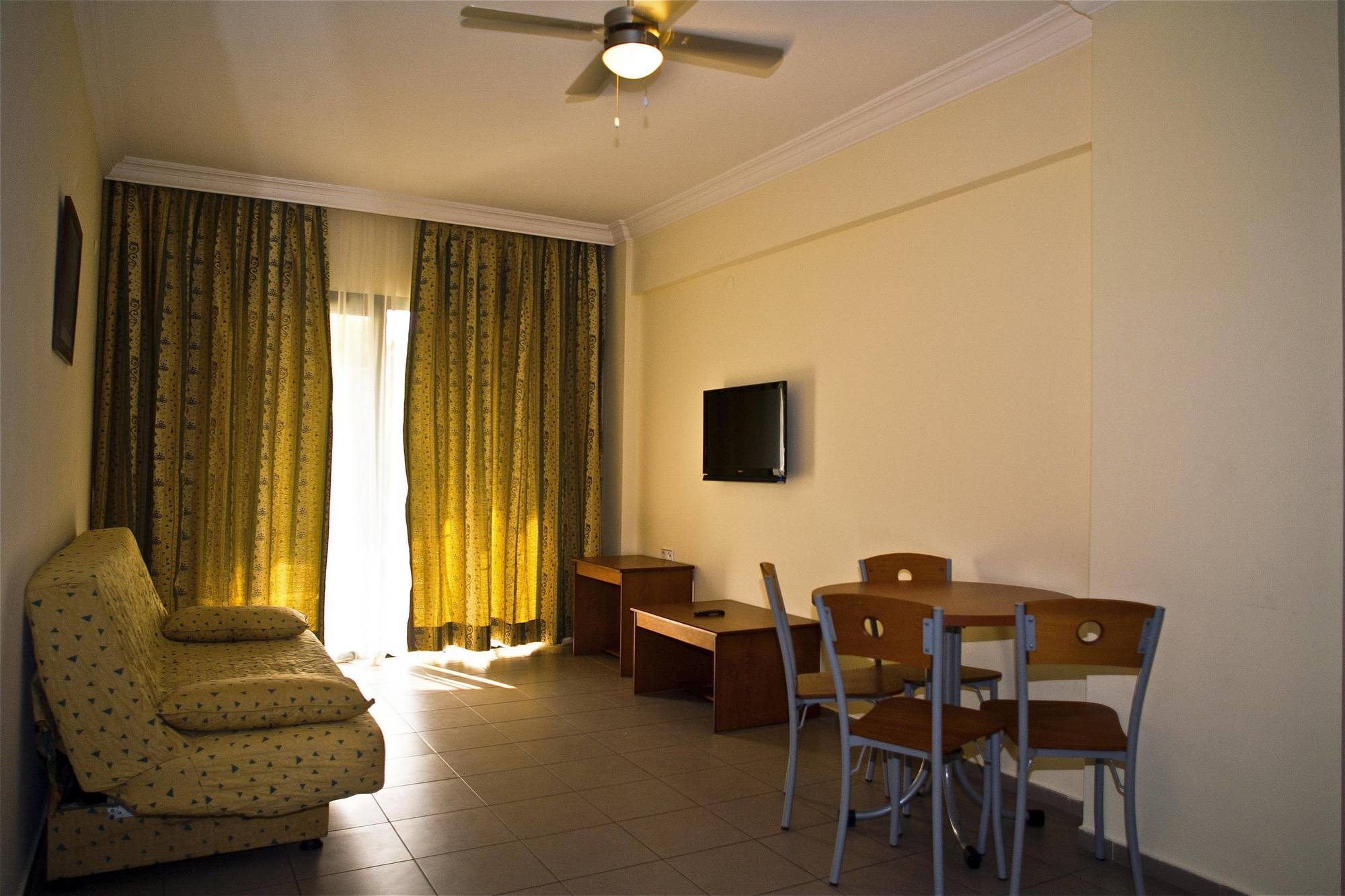 Hotel Aegean Princess And 3*