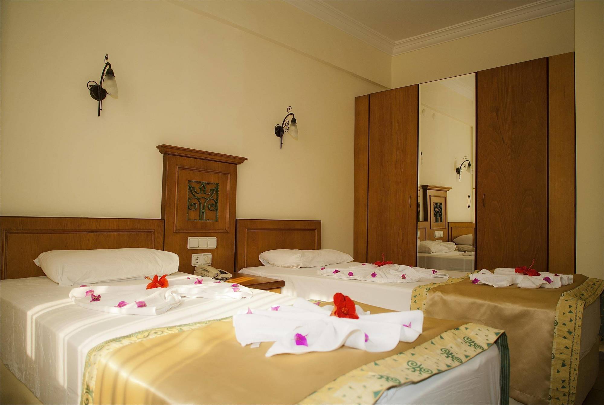 Aegean Princess And Hotel Marmaris