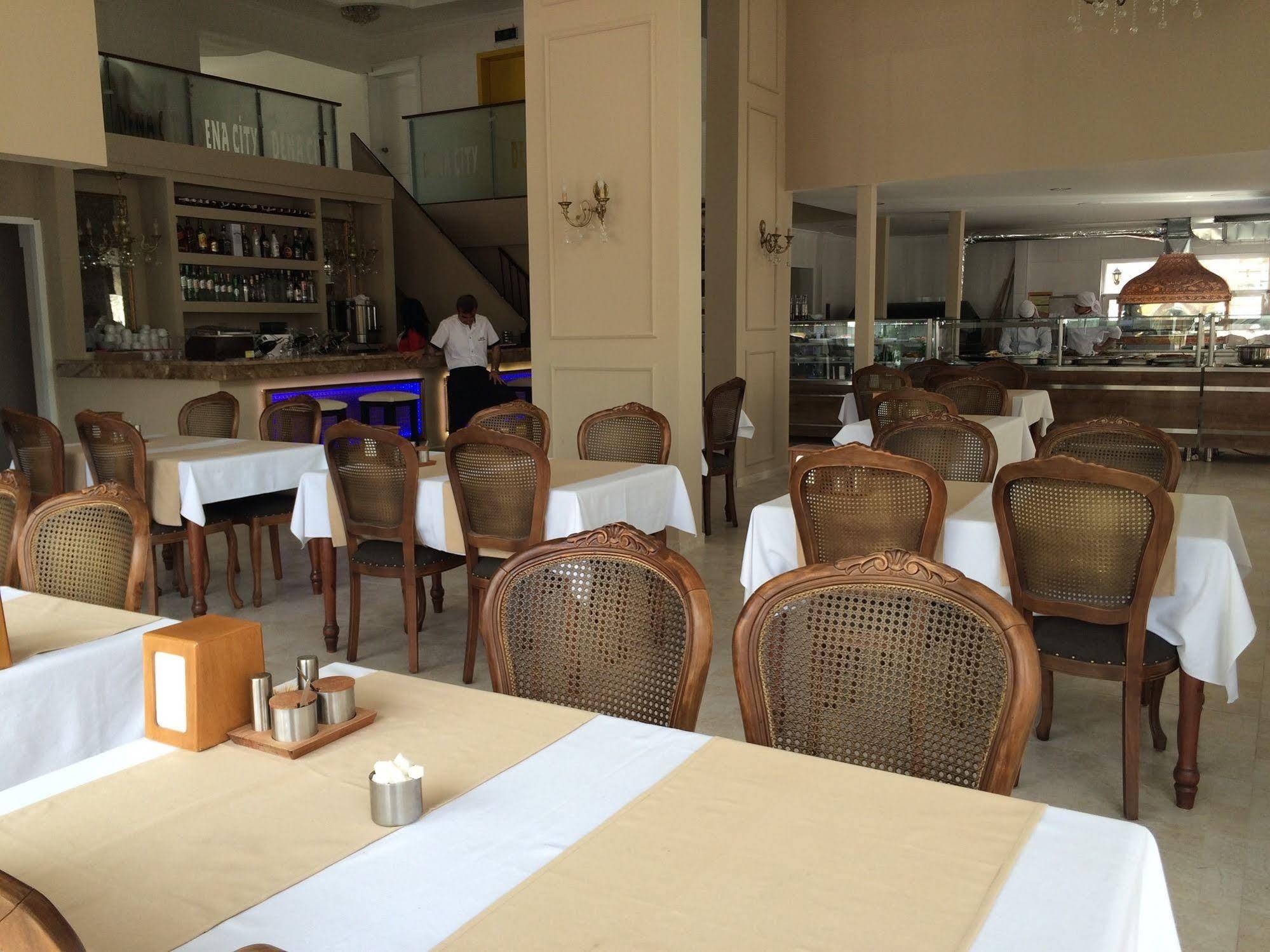 Hotel Almena