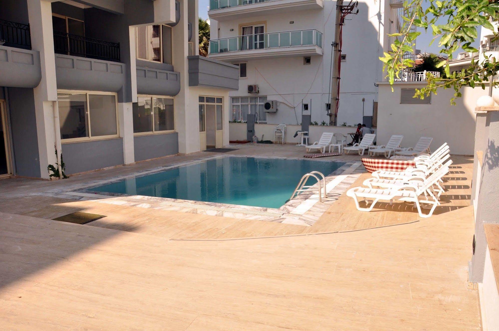 Hotel Almena