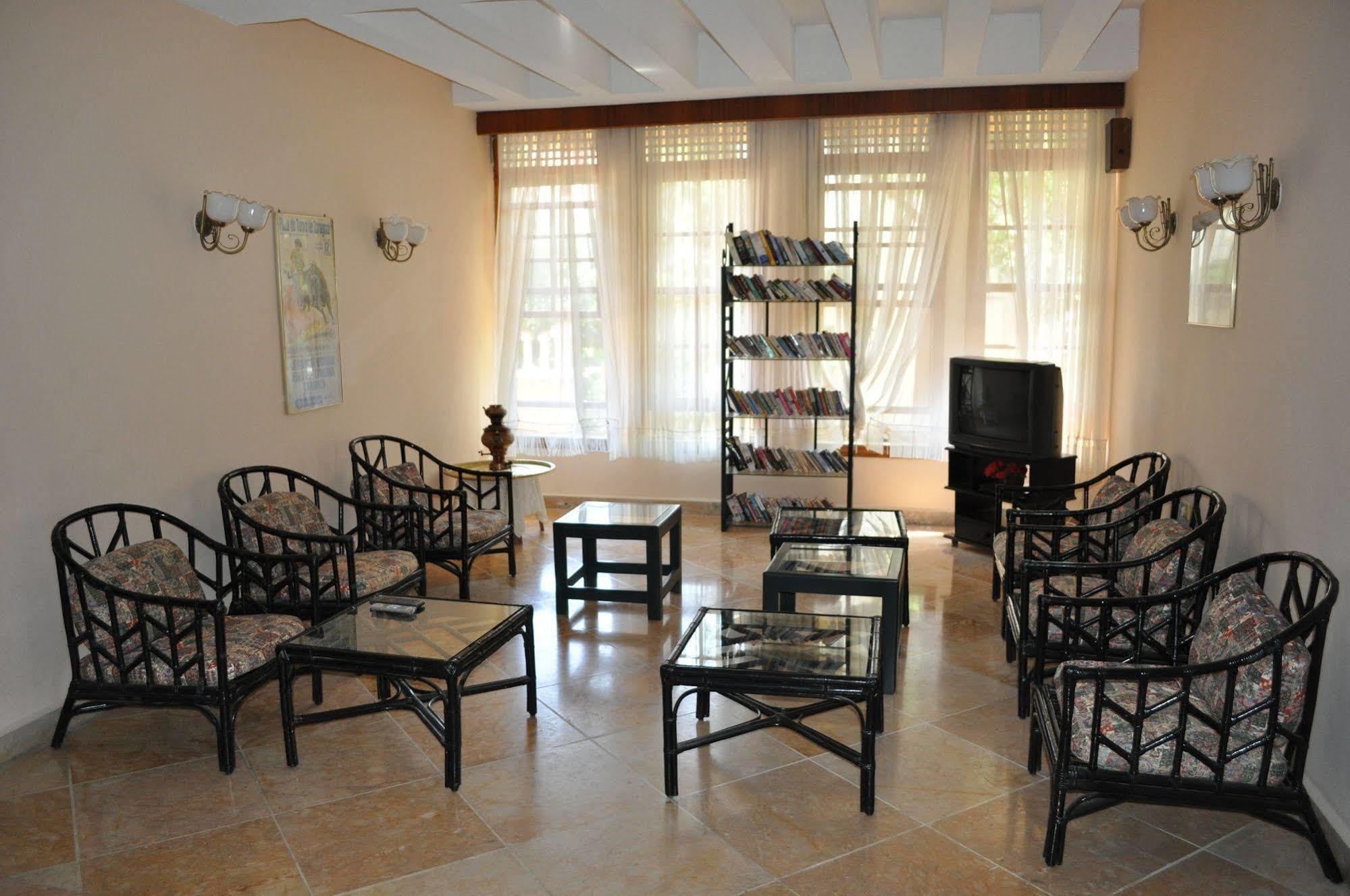 Hotel 47 Icmeler 2*
