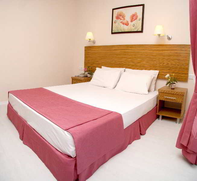 Hotel Mert Seaside (adults Only) 4*