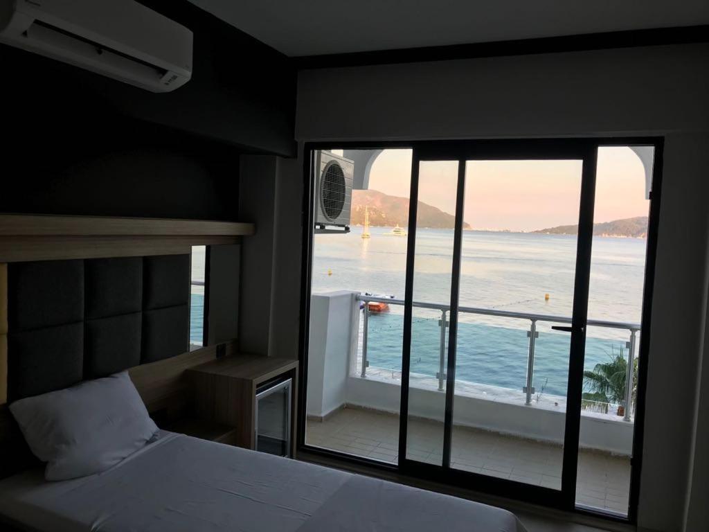 La Beirut