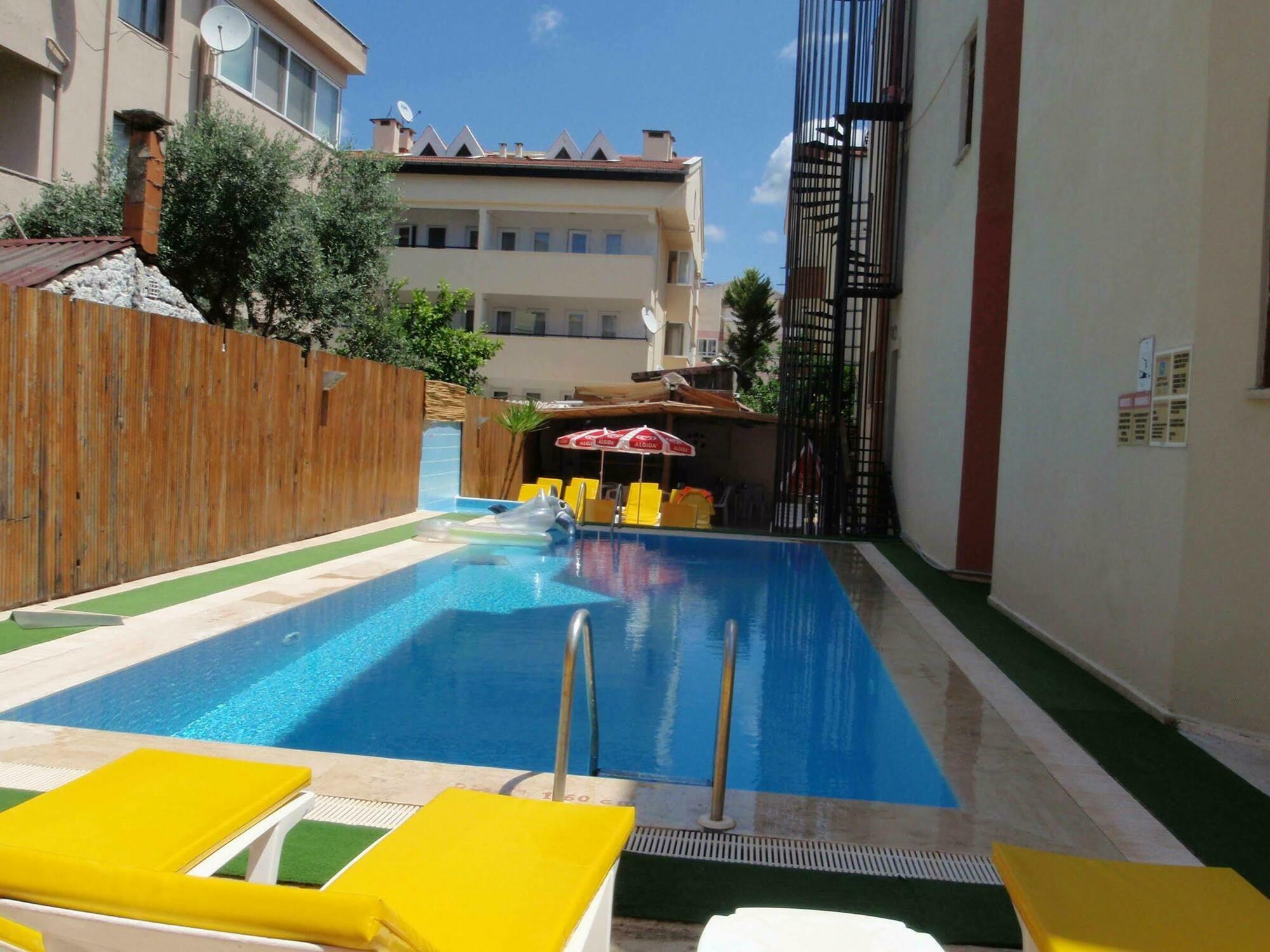 Aloe Apart Hotel