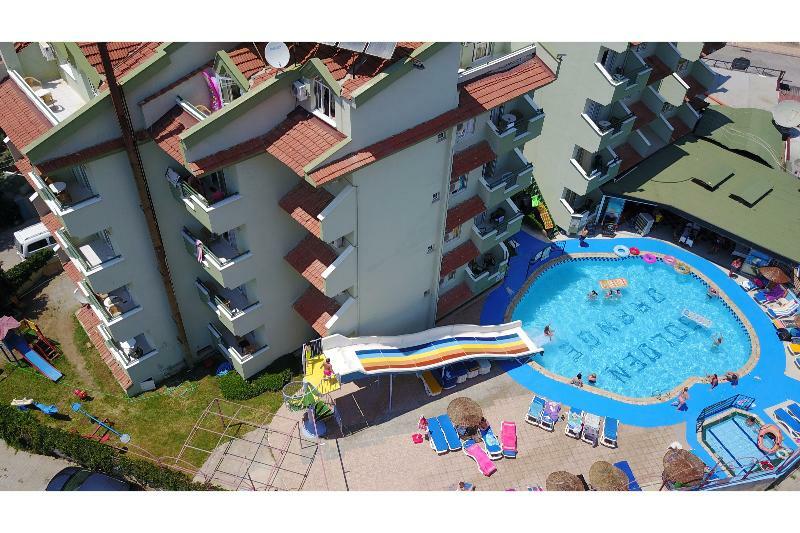Golden Orange Aparthotel 3*
